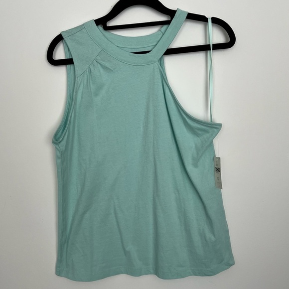 Mint Green Sleeveless Women's Top - Picture 2 of 9